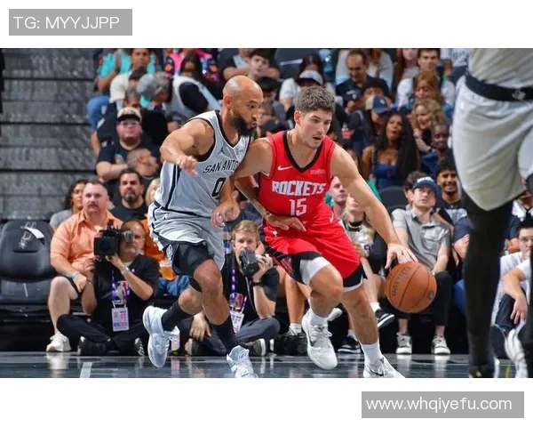 火箭与马刺在2010至2011赛季的精彩对决回顾与分析