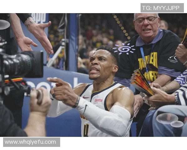 掘金与勇士精彩对决视频回放分析及赛后精彩瞬间回顾